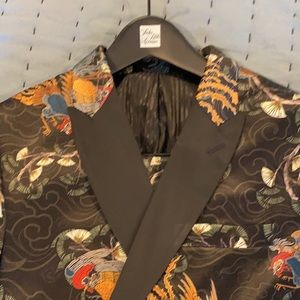 Mens Zara silk dragon print suit